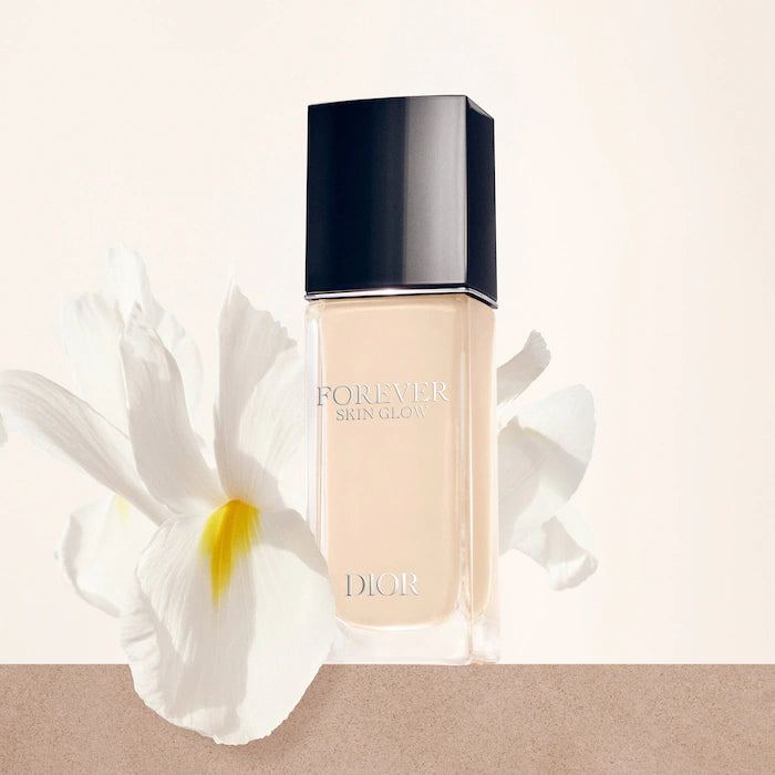 Dior Forever Skin Glow Foundation SPF 15